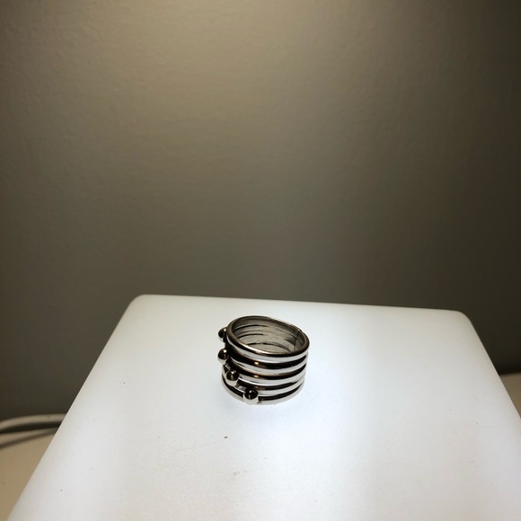 Silver ring Size 5 - Picture 4 of 6